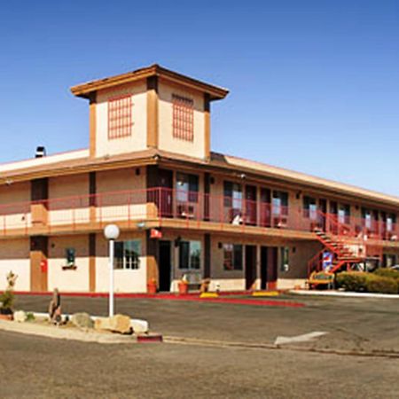 Park Avenue Inn & Suites 빅토르빌 외부 사진