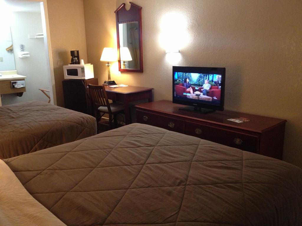 Park Avenue Inn & Suites 빅토르빌 객실 사진